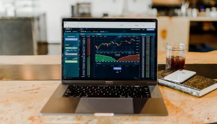 NuvemCommerce 2019-2020: relatório anual de comércio eletrônico NuvemCommerce 2019-2020: relatório anual de comércio eletrônico