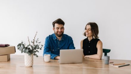 Novo na Nuvem: descubra as últimas novidades da Nuvemshop no nosso próximo webinar Novo na Nuvem: descubra as últimas novidades da Nuvemshop no nosso próximo webinar