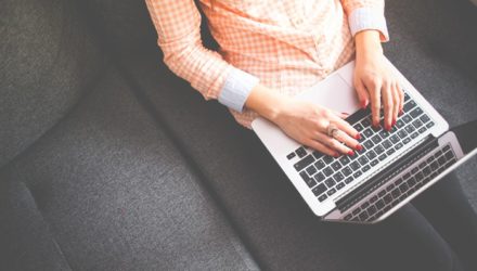 Cómo hacer un blog de empresa en 3 pasos Cómo hacer un blog de empresa en 3 pasos