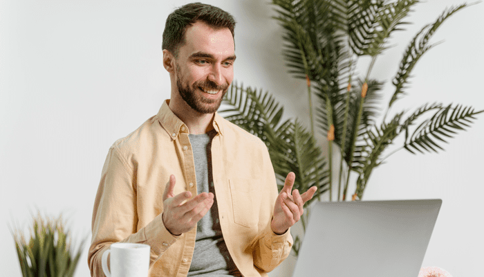 Elevator pitch: Aprendé a venderte en 4 simples pasos Elevator pitch: Aprendé a venderte en 4 simples pasos