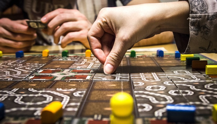 Tudo o que você precisa saber sobre como fazer sorteios na internet Jogo de tabuleiro, representando como fazer sorteio online
