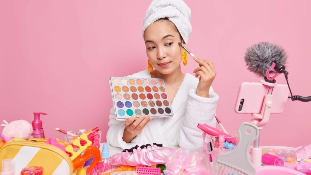 Cómo vender maquillaje en línea - Blog del E-commerce