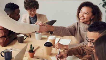 Imagem ilustrativa de: O que é co-marketing e como elaborar uma estratégia efetiva?