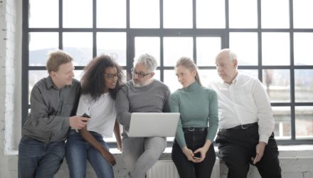 Imagem ilustrativa de: Quais são as profissões do e-commerce?