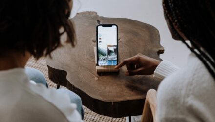 Imagem ilustrativa de: Como fazer vídeo no TikTok? Passo a passo fácil