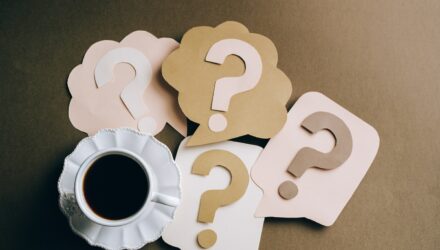 Imagem ilustrativa de: É melhor abrir franquia ou negócio próprio? Vantagens e desvantagens