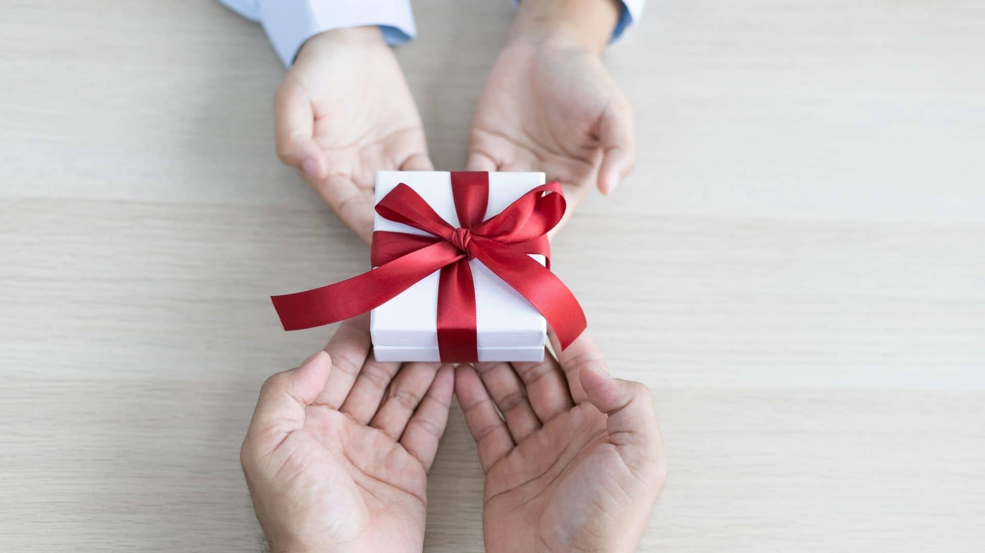 Resonar Impulso mosaico 30 regalos de aniversario para regalar y vender desde casa