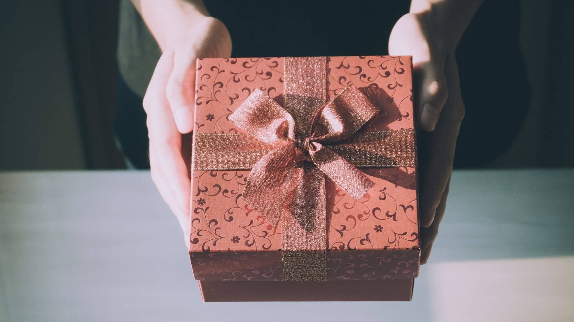 ancla Tom Audreath Principiante 30 regalos de aniversario para regalar y vender desde casa