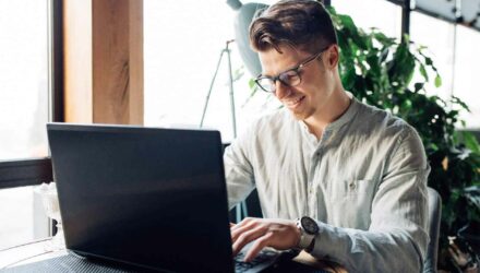 Imagen adjunta: Infoproductos: ejemplos, qué son y cómo venderlos fácilmente