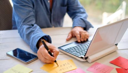 Imagen adjunta: 10 obstáculos para emprender un negocio y cómo superarlos