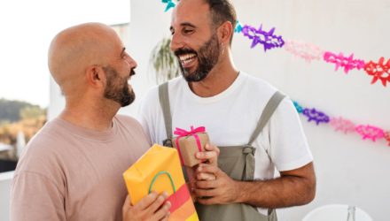 Imagem ilustrativa de: Passo a passo para começar a empreender no segmento LGBTQIAPN+