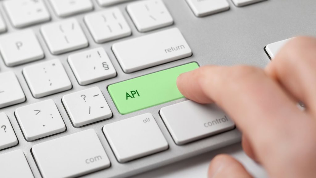 ¿Qué es una API? cómo funciona y para qué sirve [Guía 2026]