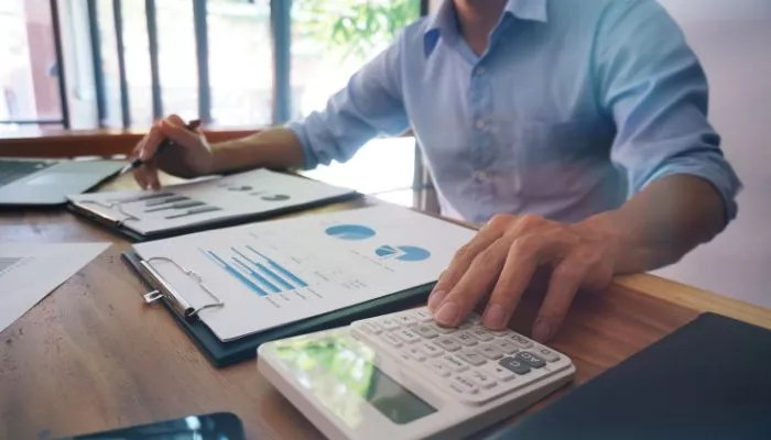 Qué es la inversión inicial de una empresa y cómo calcularla