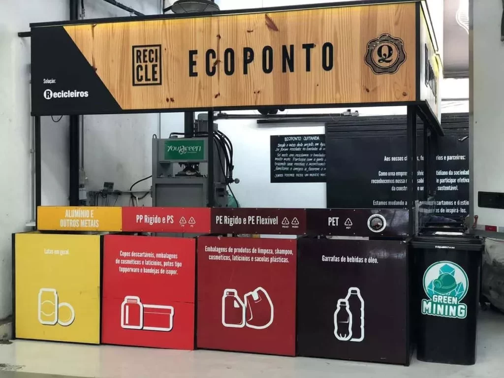 Imagem exemplo de ecoponto para logística reversa.