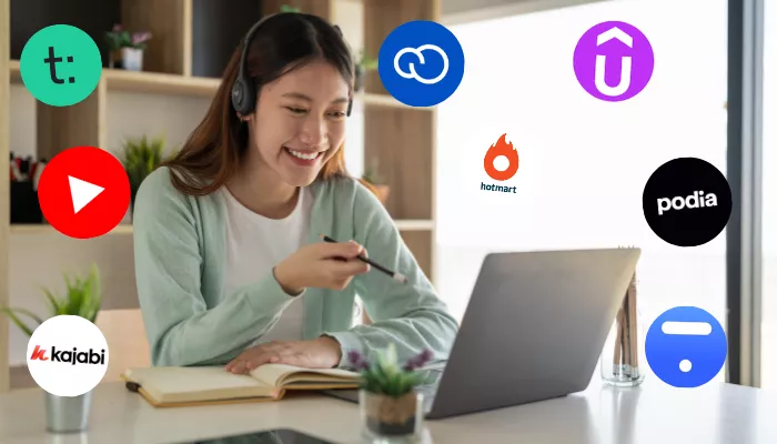 Persona enseñando frente a una computadora con logos de plataformas para vender cursos online.